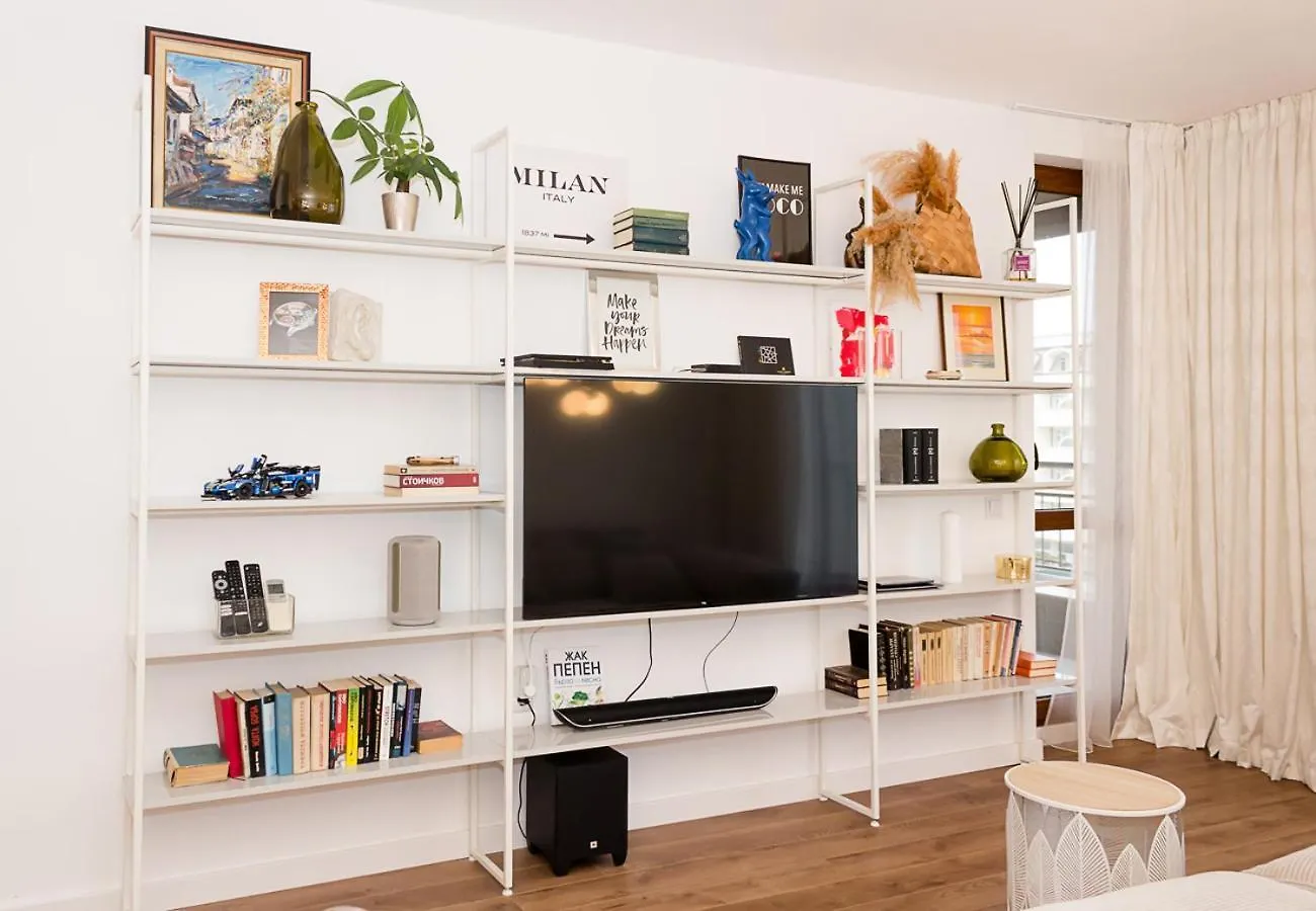 Essence - 1Bd Flat With Parking & Balcony By Flat Mаnаger Apartment Varna